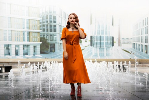 orange dress